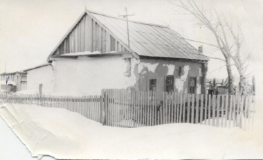 дом на ул. Набережной в котором жила А.П. Плотникова